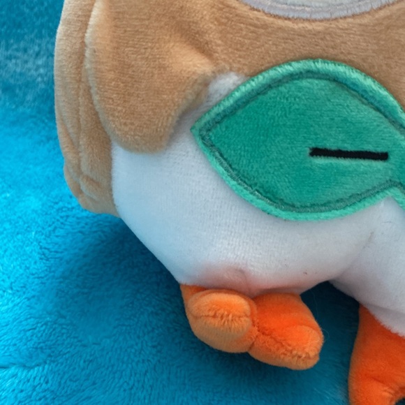 🔴⚪️ Pokémon Rowlet Stuffed Toy ⚪️🔴 - Picture 4 of 16